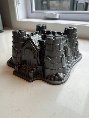 Nordic Ware Castle/Sandcastle Bundt Cake Pan